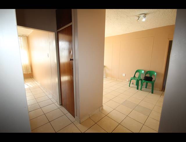 3 BEDROOM APARTMENT FOR SALE IN SINOVILLE